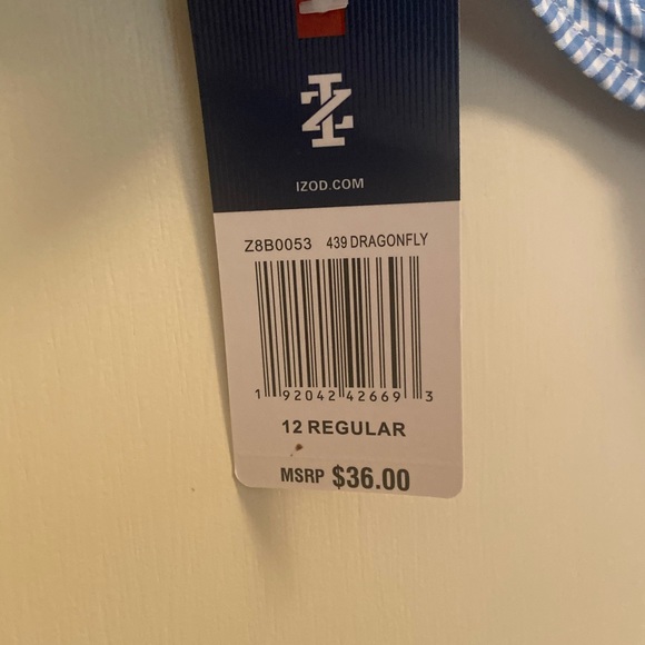 NWT Izod button down with tie - Picture 4 of 5